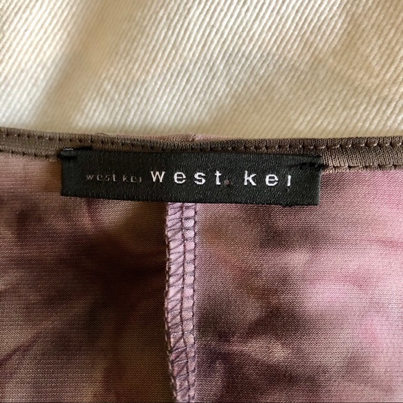 West Kei twist front top. NEW. - Picture 5 of 7